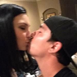 Meet your Posher, Candice